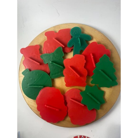 Christmas-Themed Plastic Cookie Cutters Set Of 11 - Santa Snowman Gingerbread Ma - Picture 6 of 8